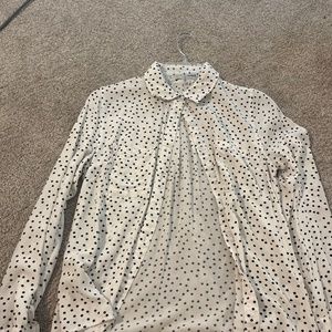 Women’s dotted button down
